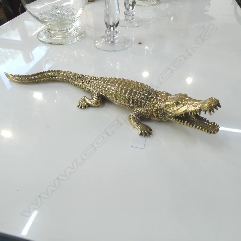 BRASS ALLIGATOR L.485mm Image 1++
