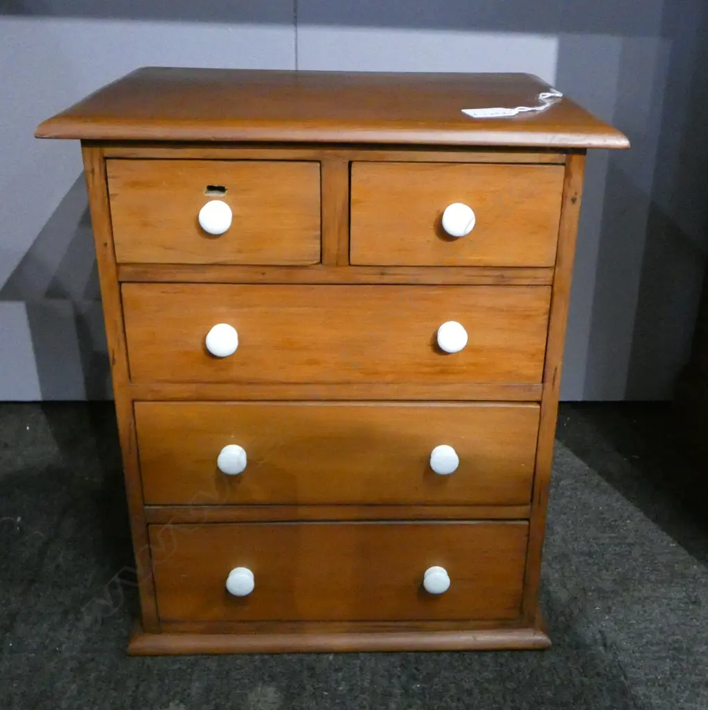 c.1900 COLLECTOR'S CHEST 5 DRAWERS porcelain handles figured kauri top 370 x 275 x 425mm Image 1++