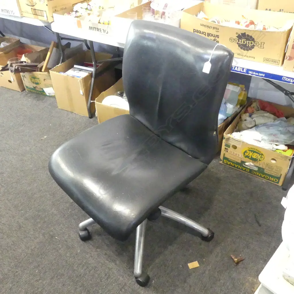 MODERN OFFICE CHAIR Image 1++
