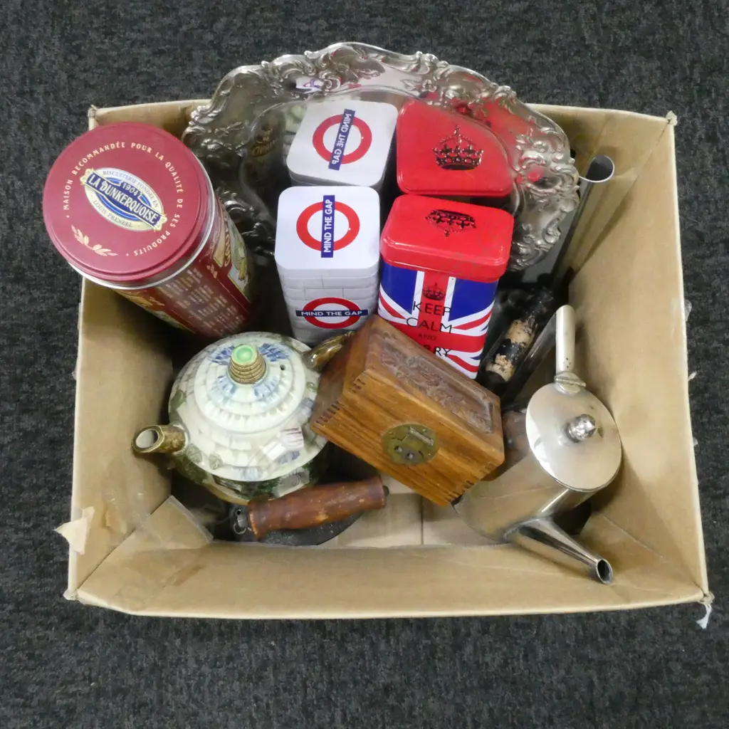 TEA TINS, TEAPOTS ETC Image 1++
