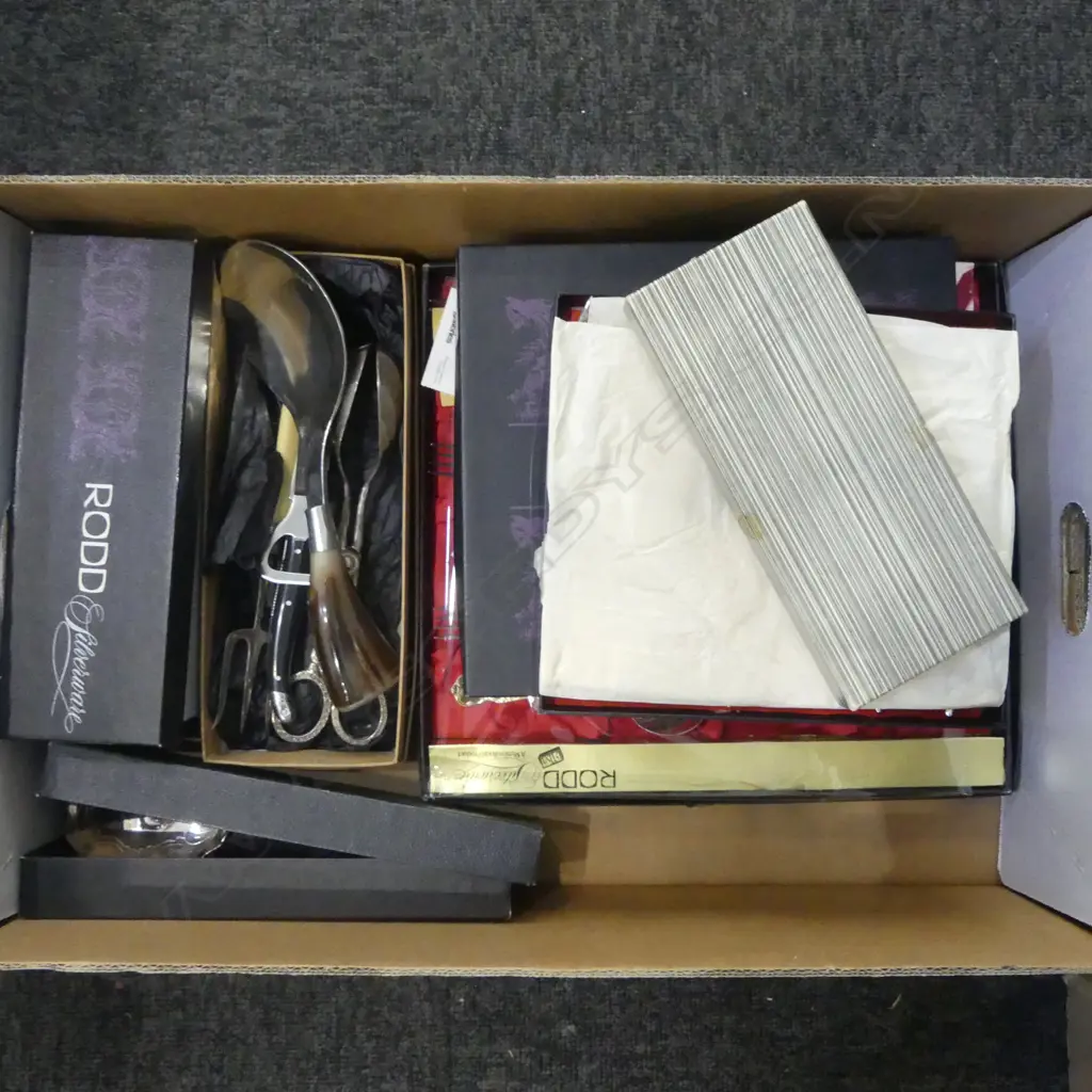 ASST. BOXED RODD CAMILLE PATTERN E/P CUTLERY & OTHER ASST. INCLUDING PEWTER HORN HANDLED RICE SPOON  Image 1++