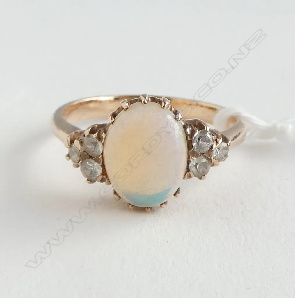 9ct OPAL & SYN. SAPPHIRE RING, 2.75gm SIZE O Image 1++