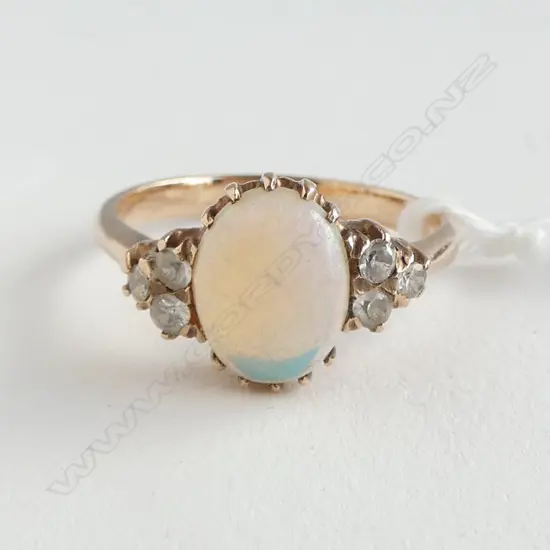 9ct OPAL & SYN. SAPPHIRE RING, 2.75gm SIZE O