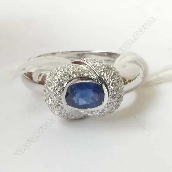 18ct white GOLD SAPPHIRE & DIAMOND RING 5.13gms SIZE N sapphire 1.00ct TDW. 0.60ct.