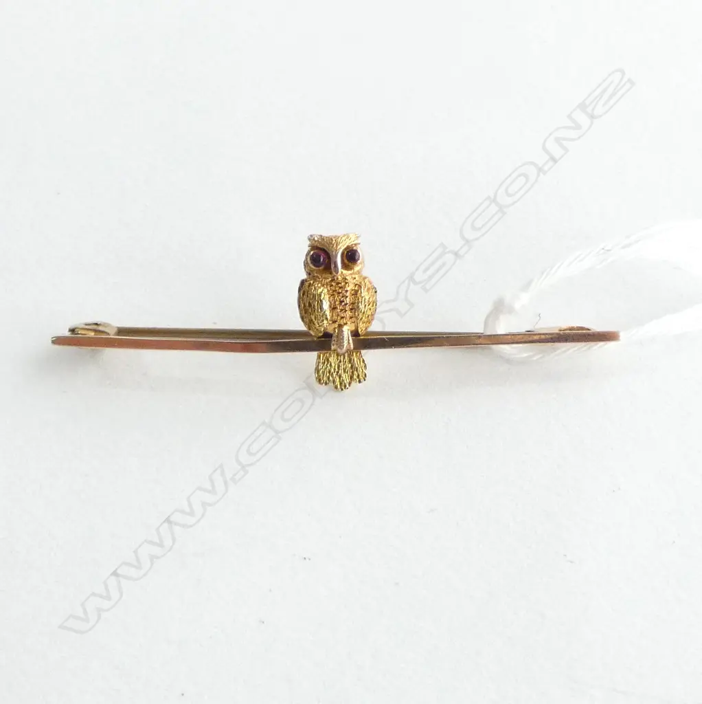 9CT OWL BAR BROOCH 2.0grms Image 1++