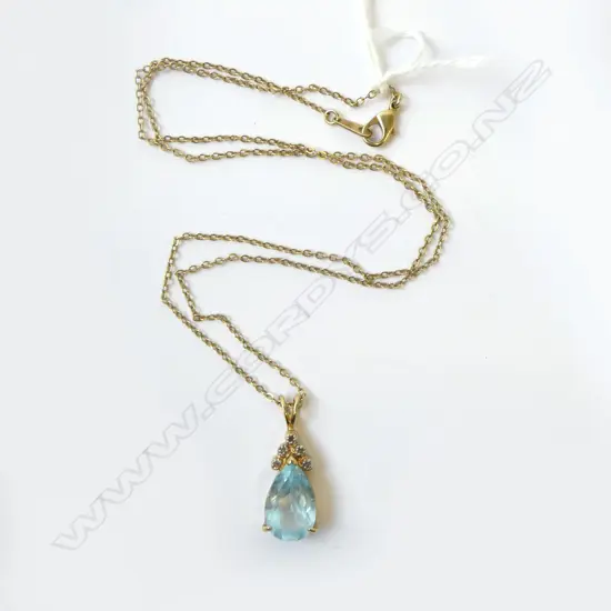 18CT GOLD PLATED 5.05ct BLUE TOPAZ AND DIAMOND PENDANT AND CHAIN
