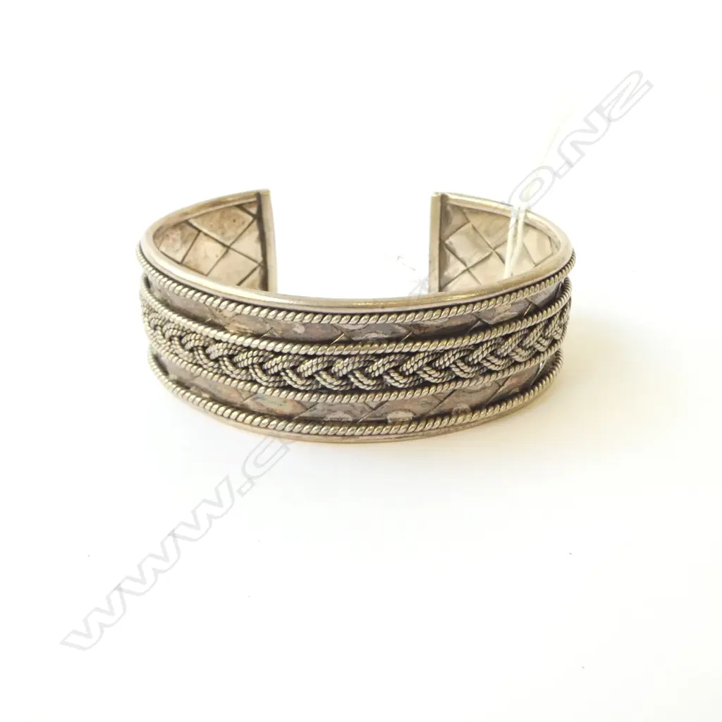 STG SILVER BRACELET, 55grms Image 1++