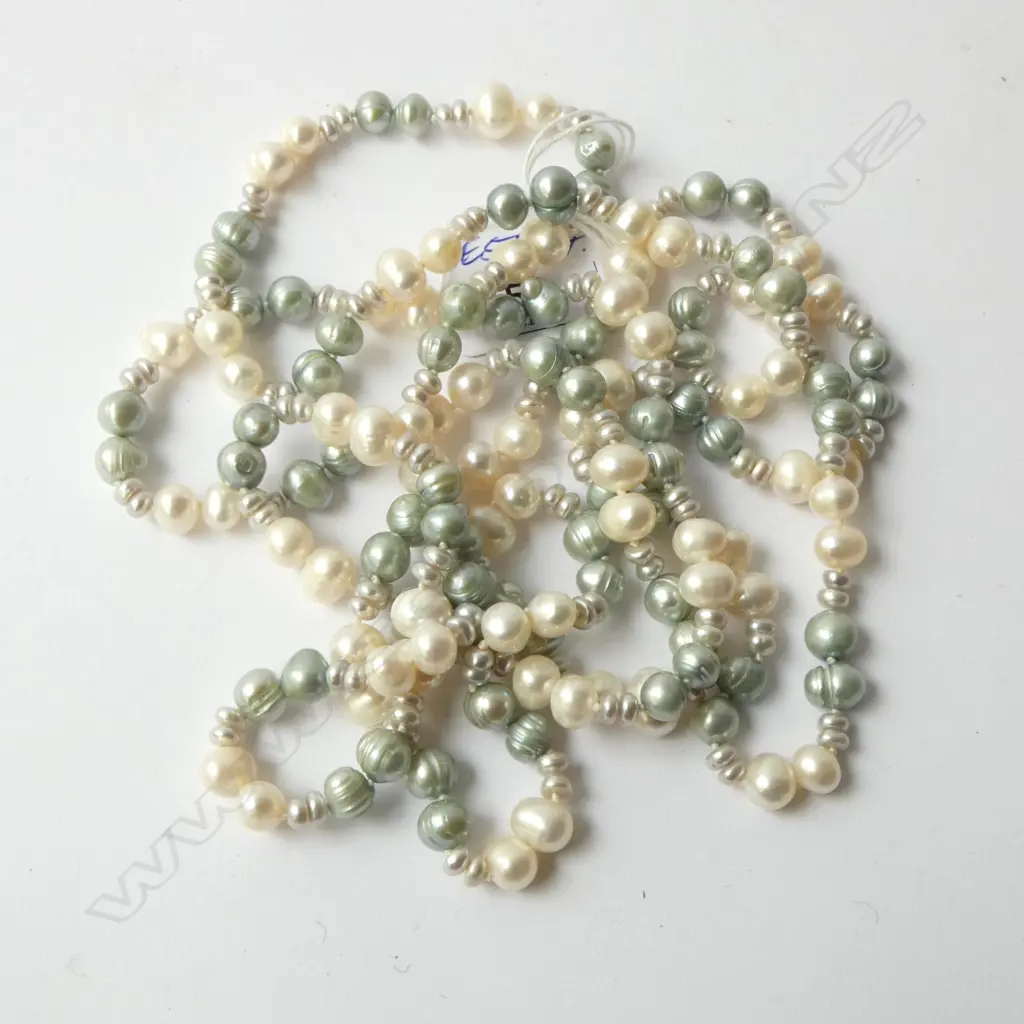 LONG STRAND FRESH WATER PEARLS white & grey L.1600mm Image 1++