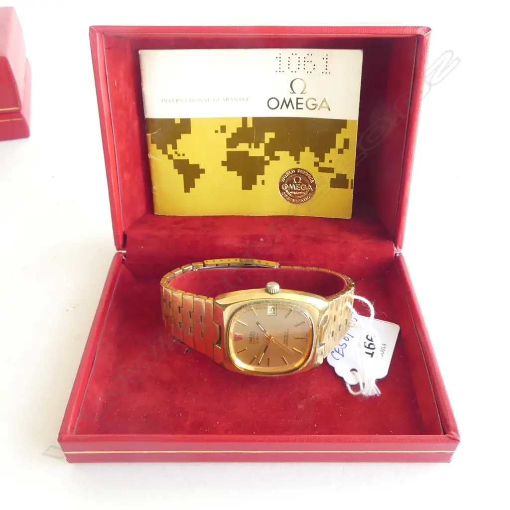 OMEGA VINTAGE 'ELECTRONIC f300Hz' GENT'S CHRONOMETER GILT WRISTWATCH. with BOX & PAPERS not running Image 1++