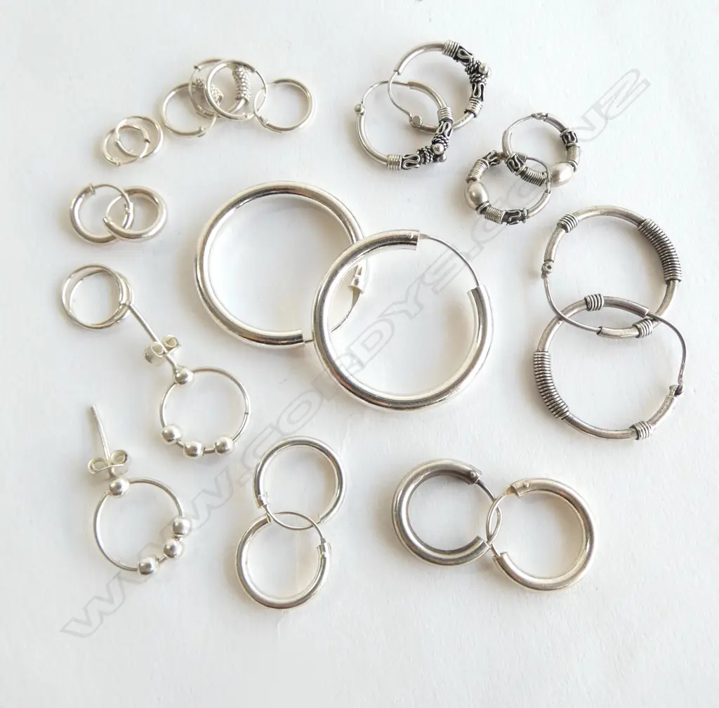 COLLECTION of SILVER HOOP EARRINGS various sizes Image 1++
