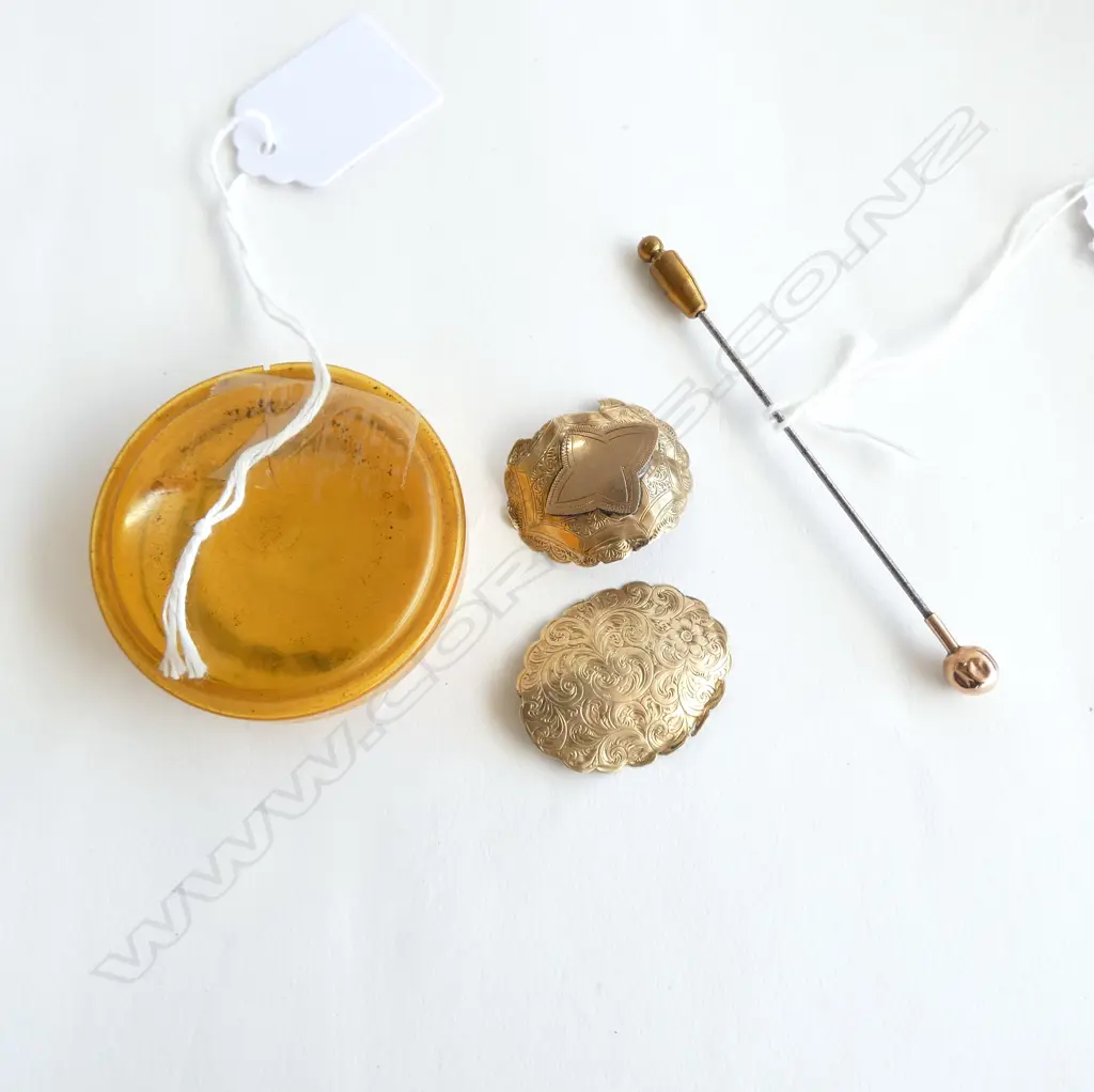 9ct GOLD BALL TOPPED HAT PIN & 9ct SCRAP GOLD, 3.3gm Image 1++