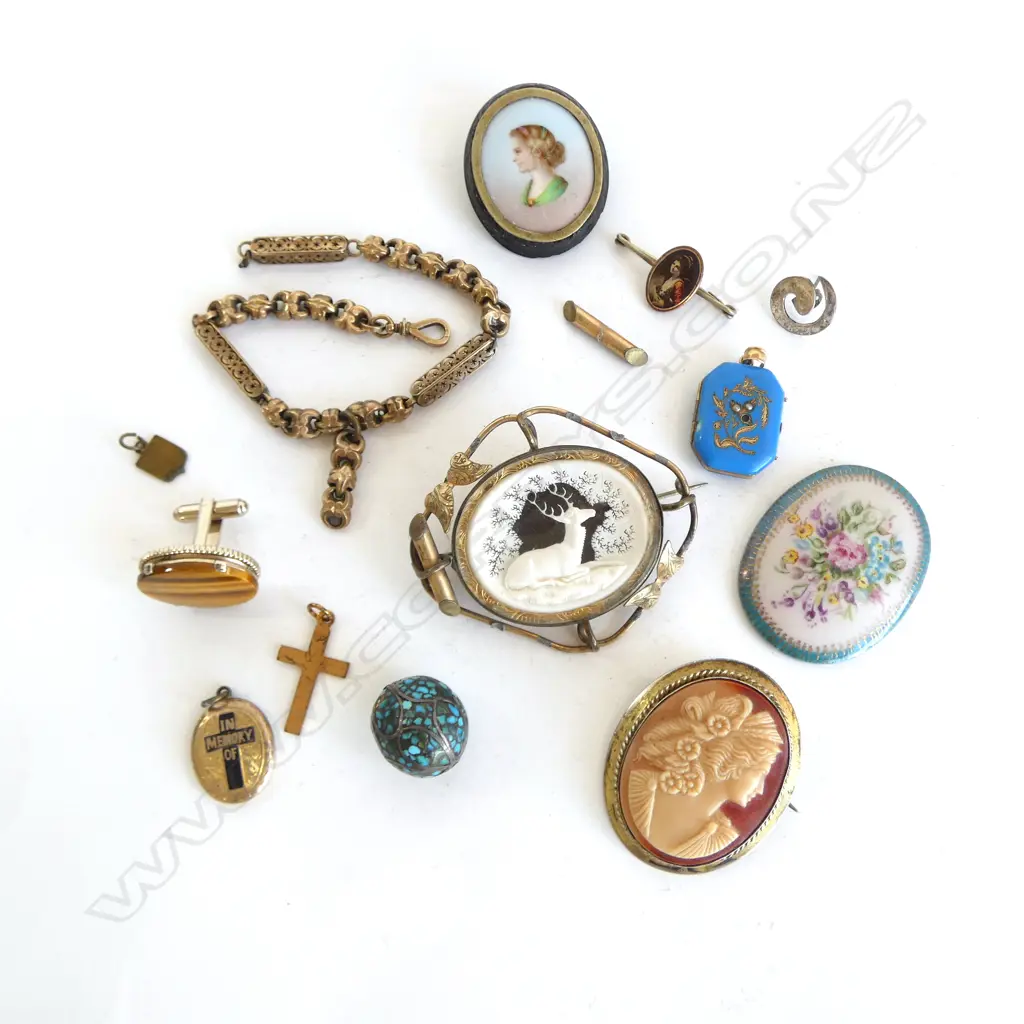 ASST. ANTIQUE JEWELLERY, FAULTS Image 1++