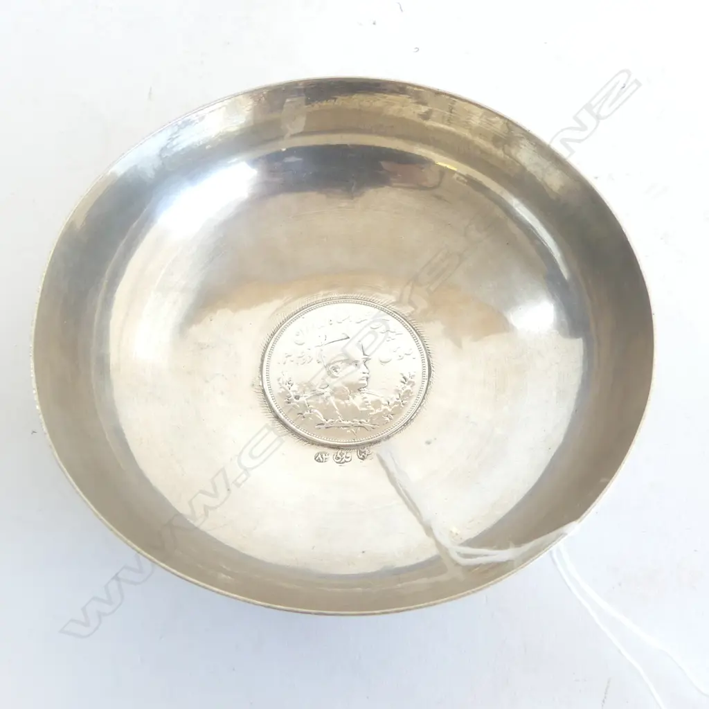 IRANIAN SILVER VINTAGE BOWL finely engraved Persian designs. Coin to base. Dia.112mm. 126gms Image 1++