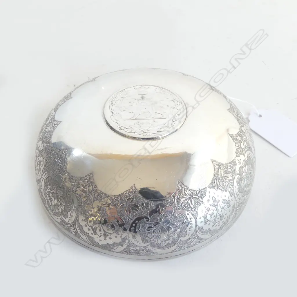 IRANIAN SILVER VINTAGE BOWL finely engraved Persian designs. Coin to base. Dia.112mm. 126gms Image 1++
