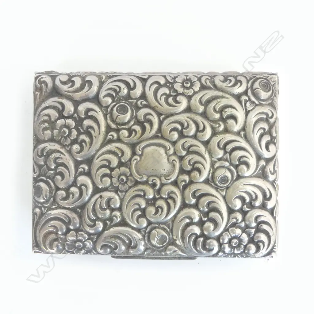 early 20thC ALPACA NICKLE SILVER  (NOT  STERLING) DRESSING TABLE BOX fancy embossed W.190mm Image 1++