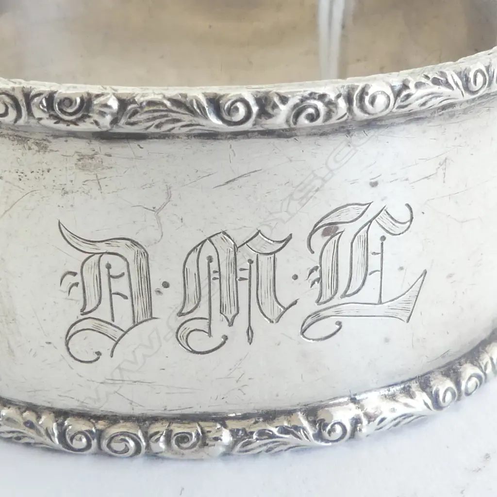 9 PCES STG SILVER; 7 SPOONS, NAPKIN RING, CUP 194grms Image 1++