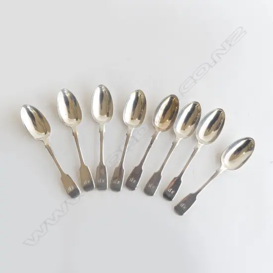 SET 8 VICTORIAN SILVER FIDDLE PATTERN SILVER DESSERT SPOONS London 1861 360gms