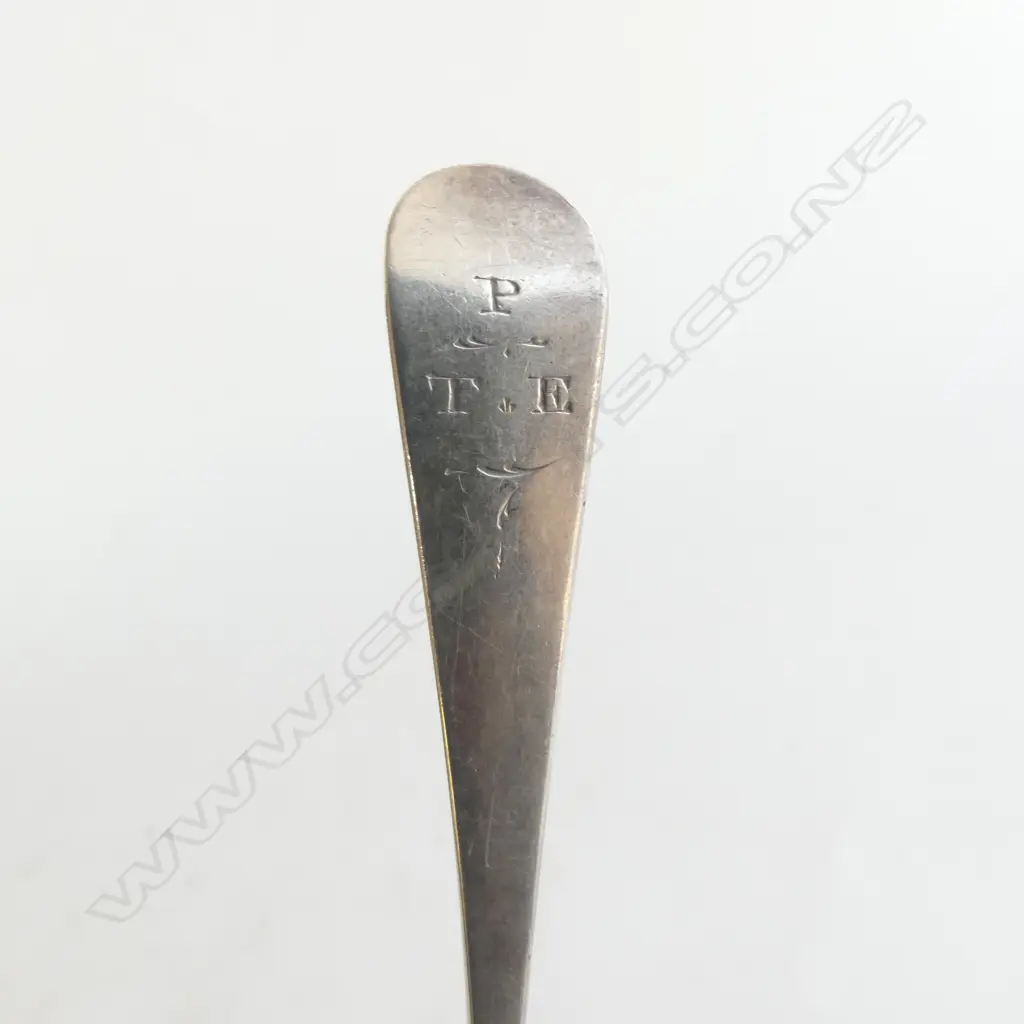 9 GEORGE III SILVER Old English pattern TEASPOONS 133gms Image 1++