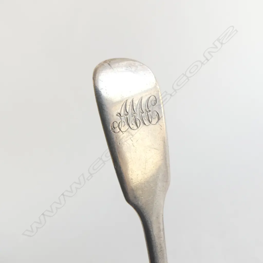 4 GEORGIAN & VICTORIAN SILVER SALT SPOONS 50gms Image 1++