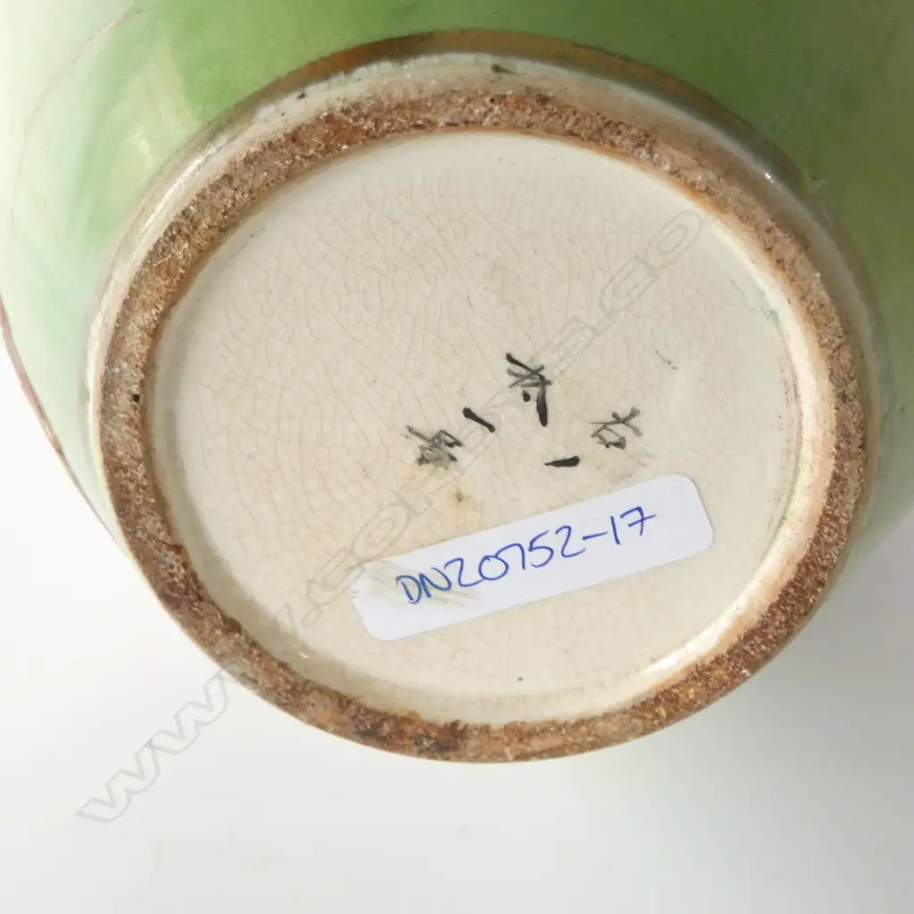 1920's JAPANESE SATSUMA OVOID VASE colorful painting & gilded with lilies H.335mm Image 1++