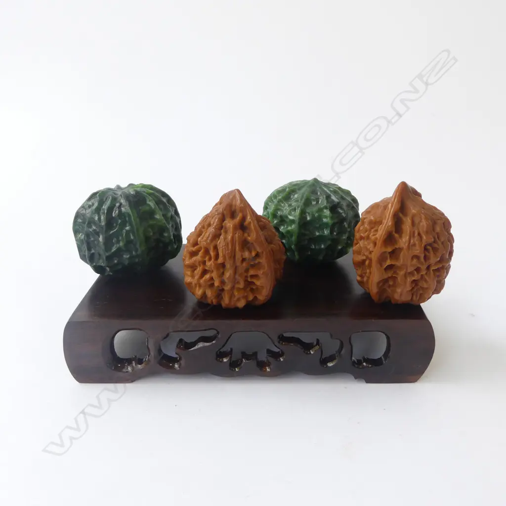 4 CARVED 'WALNUTS' ON STAND W.140mm Image 1++