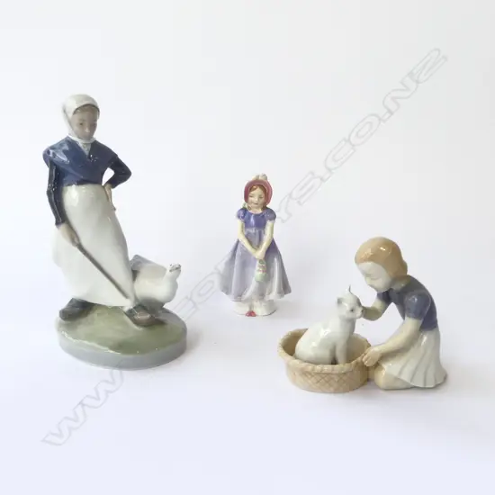 2 ROYAL COPENHAGEN  H.200mm + ROYAL DOULTON FIGURES