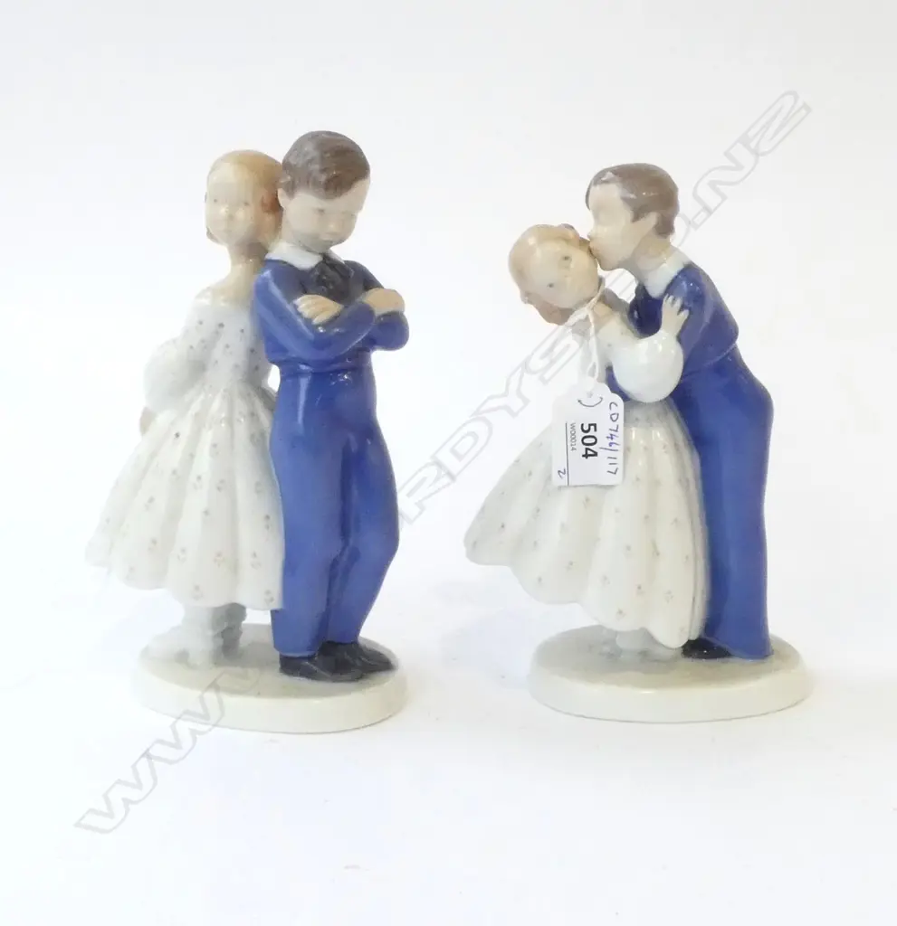 2 B&G COUPLE FIGURE GROUPS H200MM Image 1++