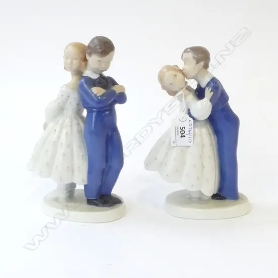 2 B&G COUPLE FIGURE GROUPS H200MM