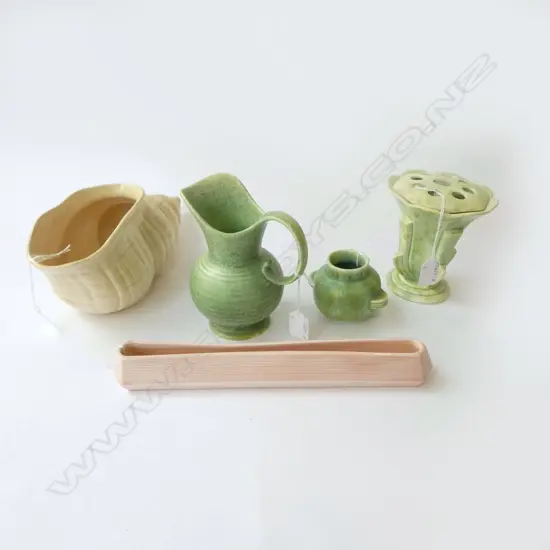 5 PCS ENGLISH WARE, SHORTER, WADE, CROWN DEVON