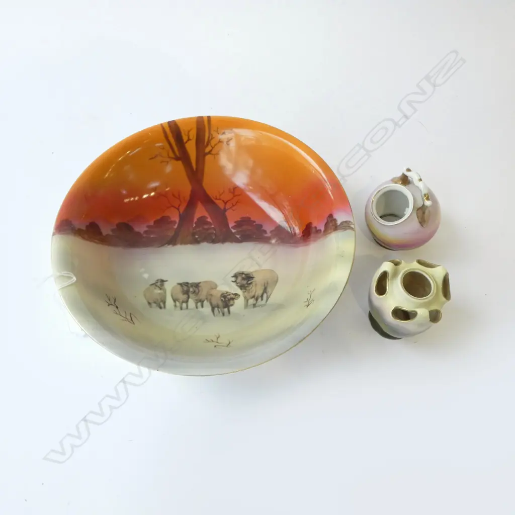 ROYAL BEARUTH BOWL DIA240MM  & 2  SMALL VASES  H70MM Image 1++