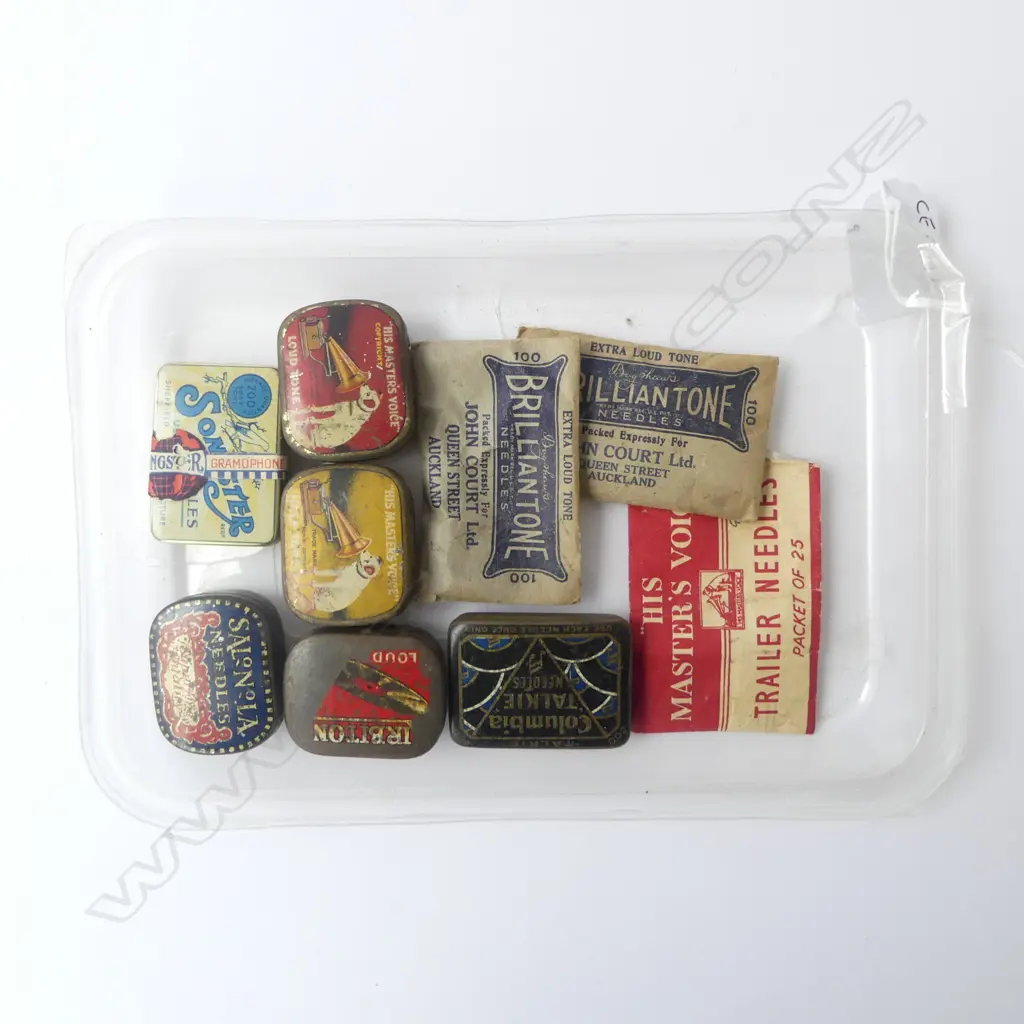 Six Gramophone needle tins w. needles & 3 packets HMV etc Image 1++