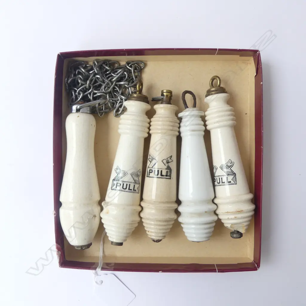Five Victorian Porcelain Toilet Pulls, L.120mm-135mm Image 1++