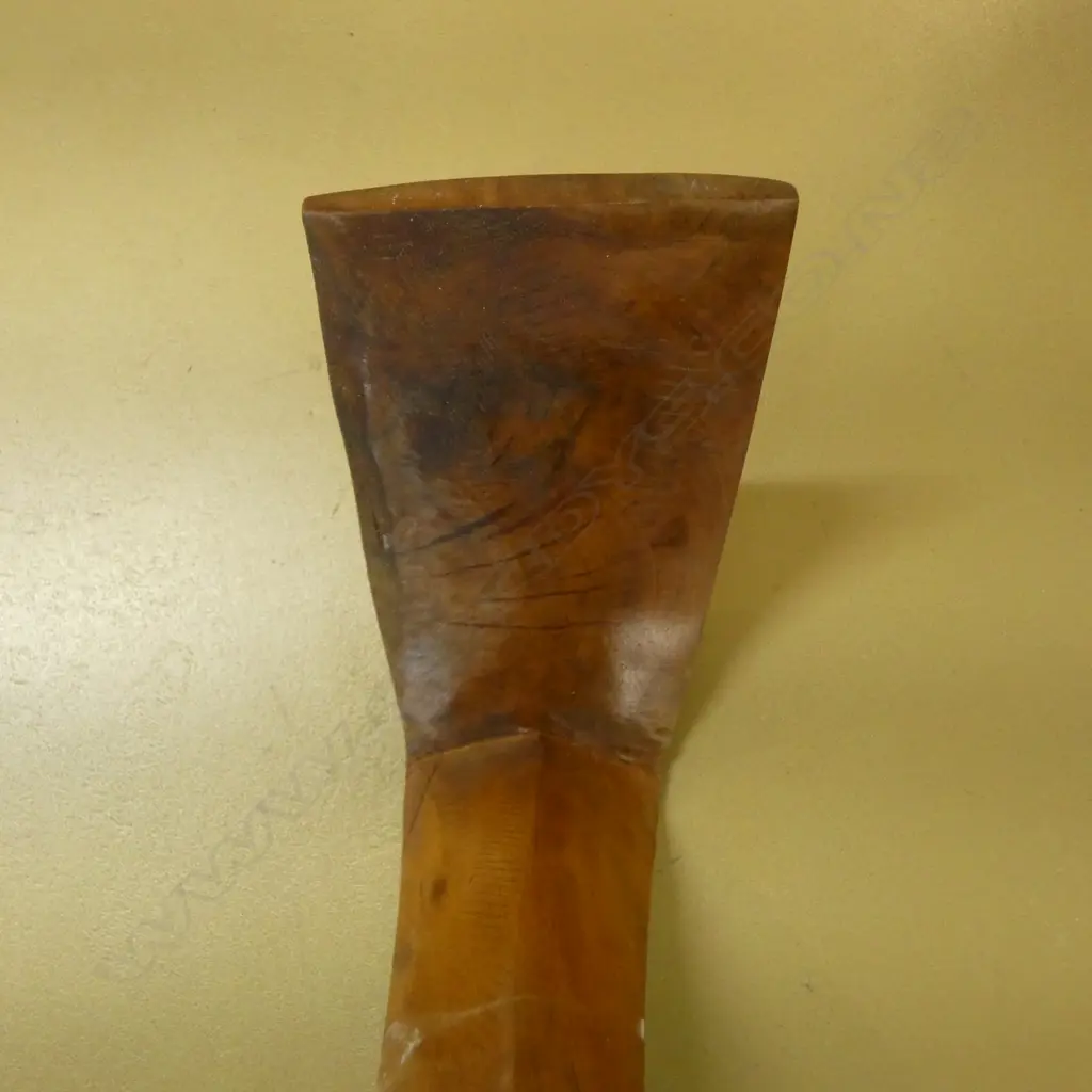 TONGAN WOODEN HEAD REST W.325mm Image 1++