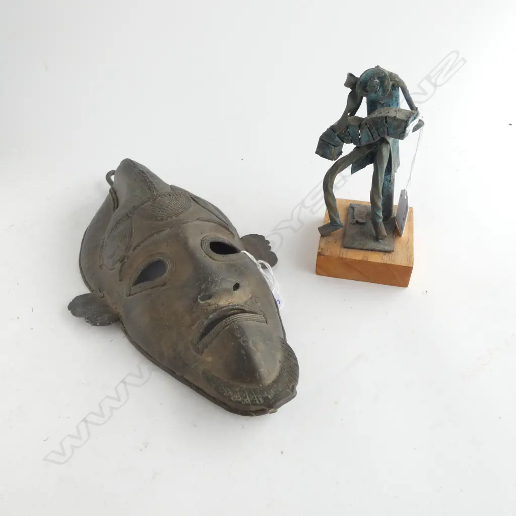 AFRICAN BRONZE or BRASS  MASK H.300mm + SCULPTURE MAN PLAYING ACCORDIAN H.155mm Image 1++