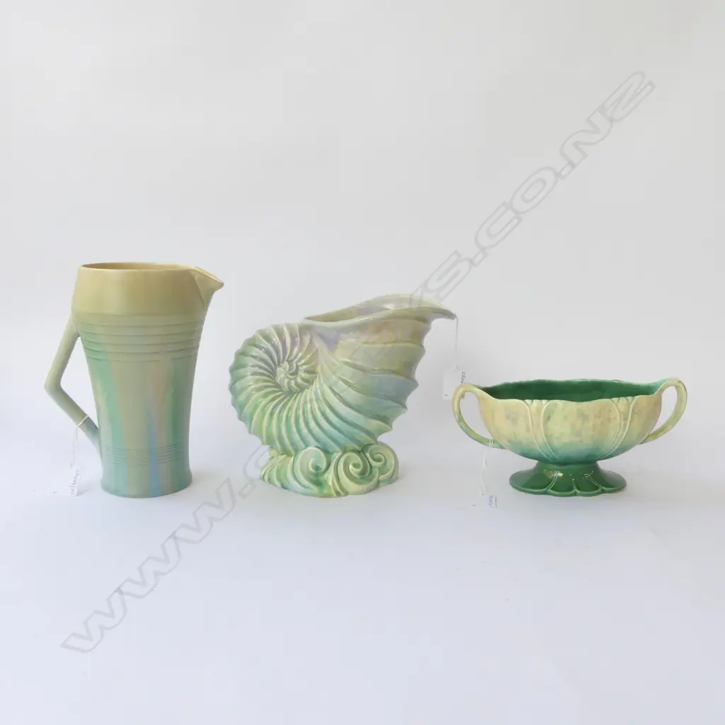 BESWICK GREEN COLOUR DECO SHELL VASE H190MM JUG H230MM & 2 HANDLED VASE L240MM Image 1++