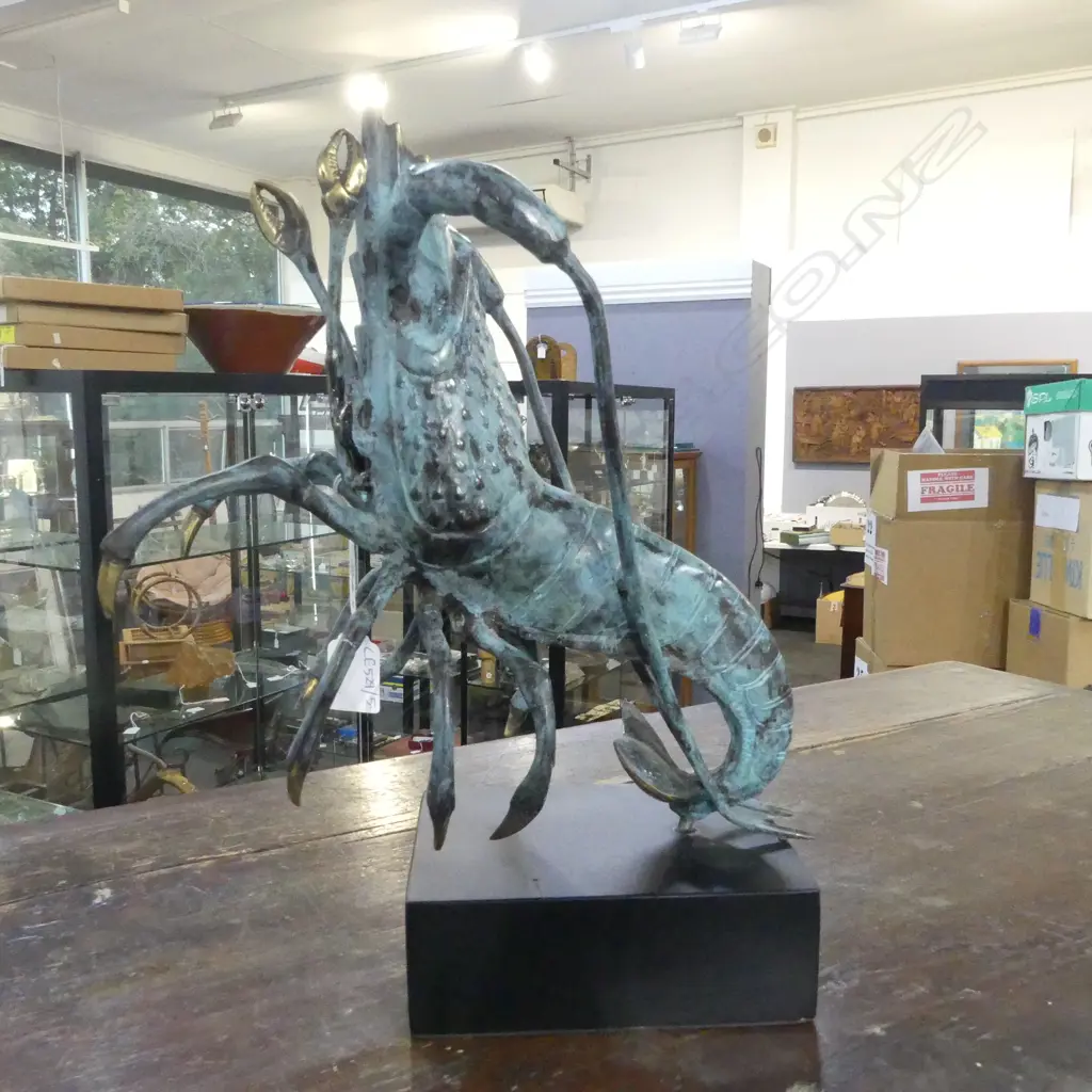 BRONZE CRAYFISH ON STAND H.345mm Image 1++