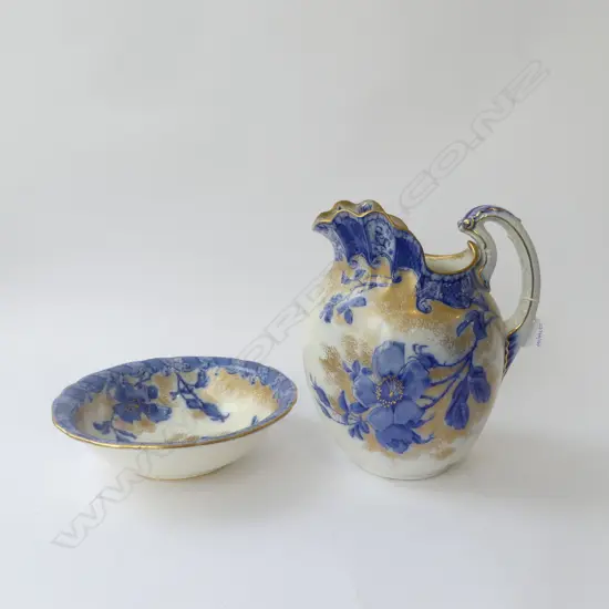 BURSLEM DOULTON B/WHITE URE  & BOWL DIA280MM