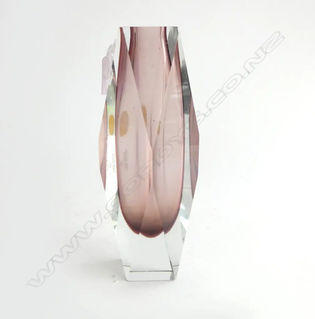 MURANO ART GLASS FACETTED VASE MAROON IN CLEAR H.208mm labelled Image 1++