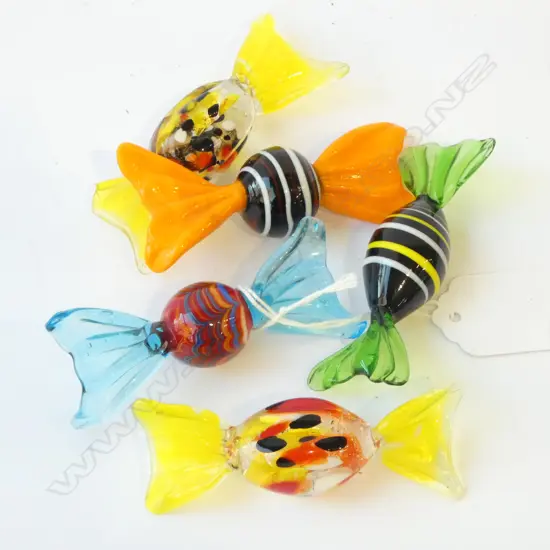 5 ITALIAN ART GLASS LOLLIES