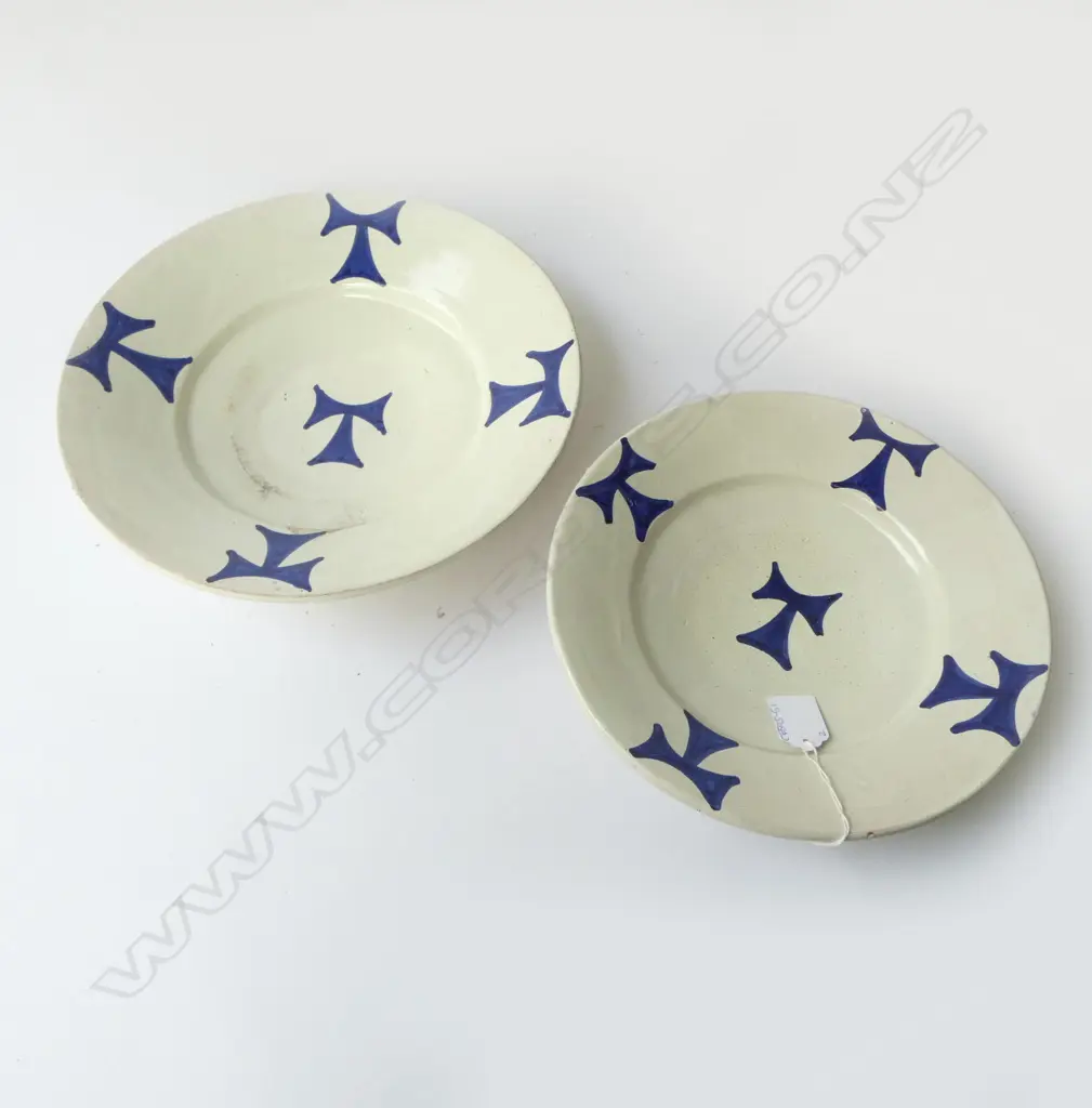 2 SPANISH POTTERY WALL HANGING BOWLS; LARGER Dia.290mm Image 1++