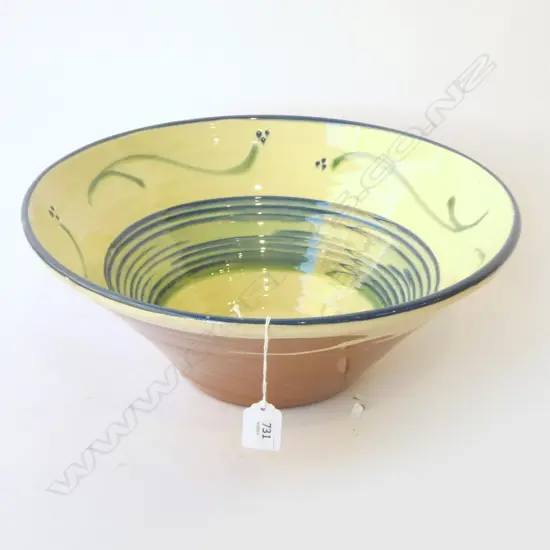 LG STUDIO POTTERY DAIRY BOWL 375mm dia