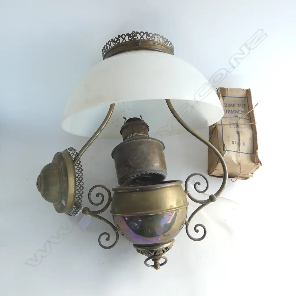ANTIQUE HANGING BRASS & MILKGLASS KEROSENE LAMP H730 DIA310MM Image 1++