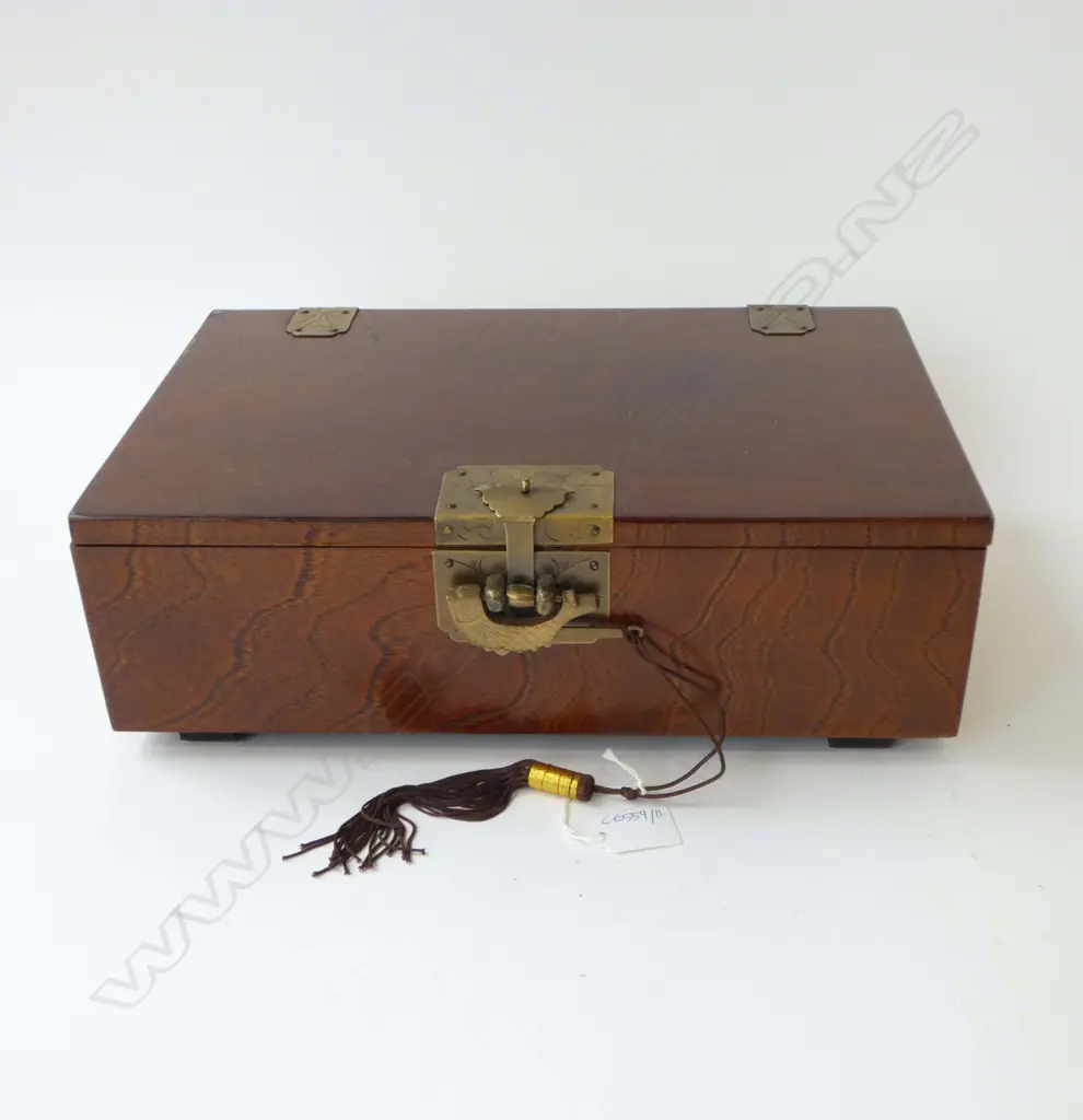 ORIENTAL WOODEN BOX 365x230x110mm Image 1++