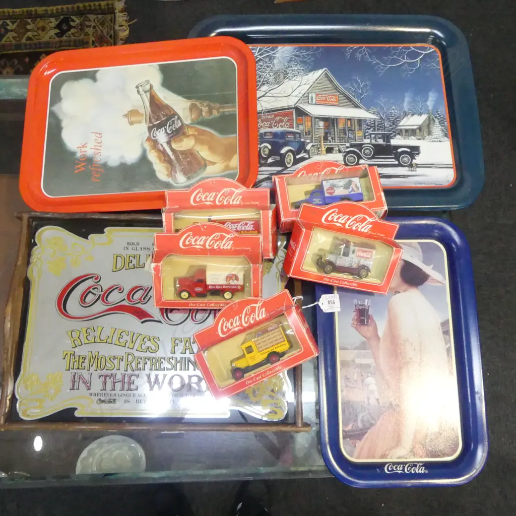 4 COCA-COLA METAL TRAYS 325x450mm + MIRROR TRAY 290x410mm + 5 MODEL CARS BOXED Image 1++