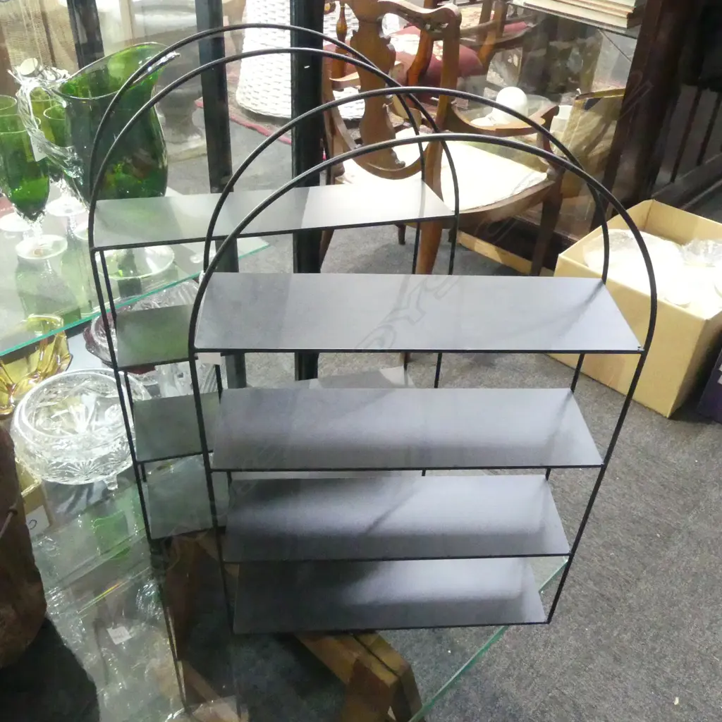 2 METAL SHELVES H.600mm Image 1++