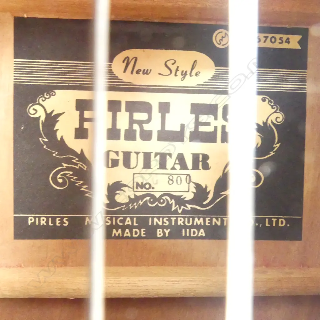 VINTAGE PIRLES 'NEW STYLE' ACOUSTIC GUITAR labelled inside Image 1++