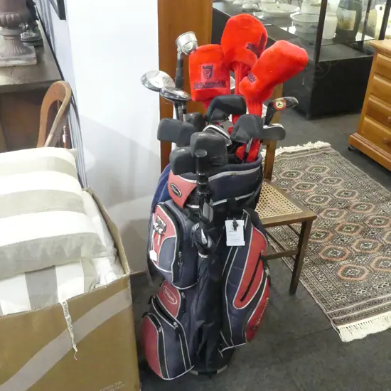 SET MENS MIZINO 'CHARGE' GOLF CLUBS IN BAG with extras. Maxfli driver etc