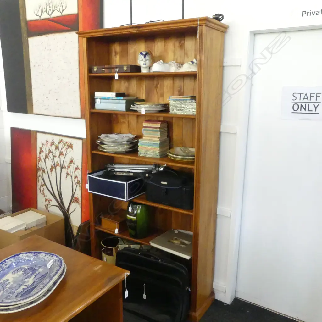 5 TIER BOOKCASE 1070x330x2000mm Image 1++