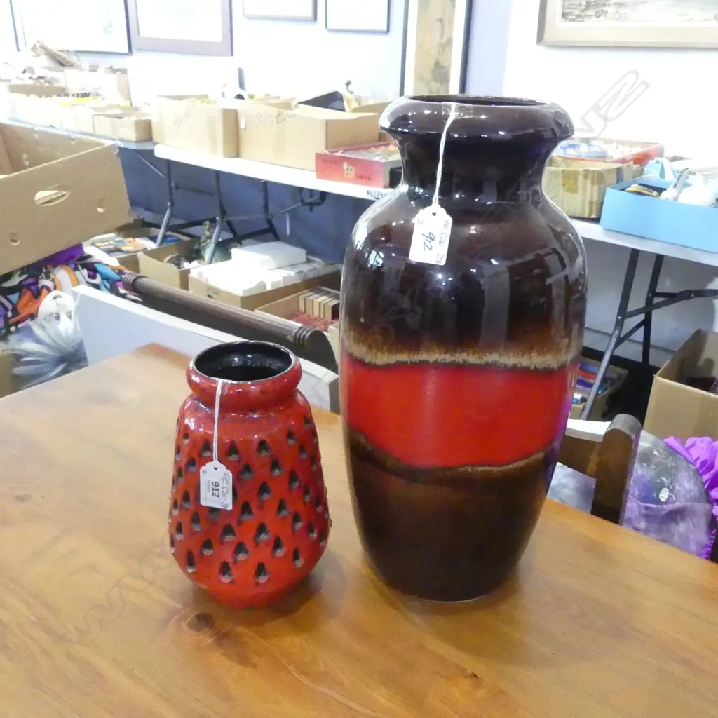 WEST GERMAN POTTERY VASE 'Scheurich- Keramik' H.385mm& ITALIAN RED VASE  Image 1++