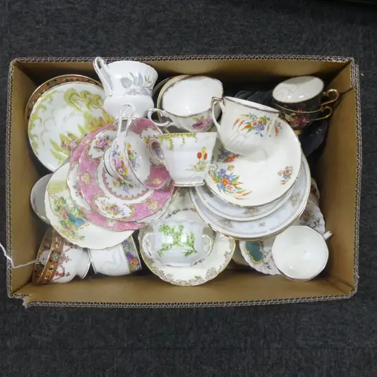 BOX OF MIXED CSPS ETC